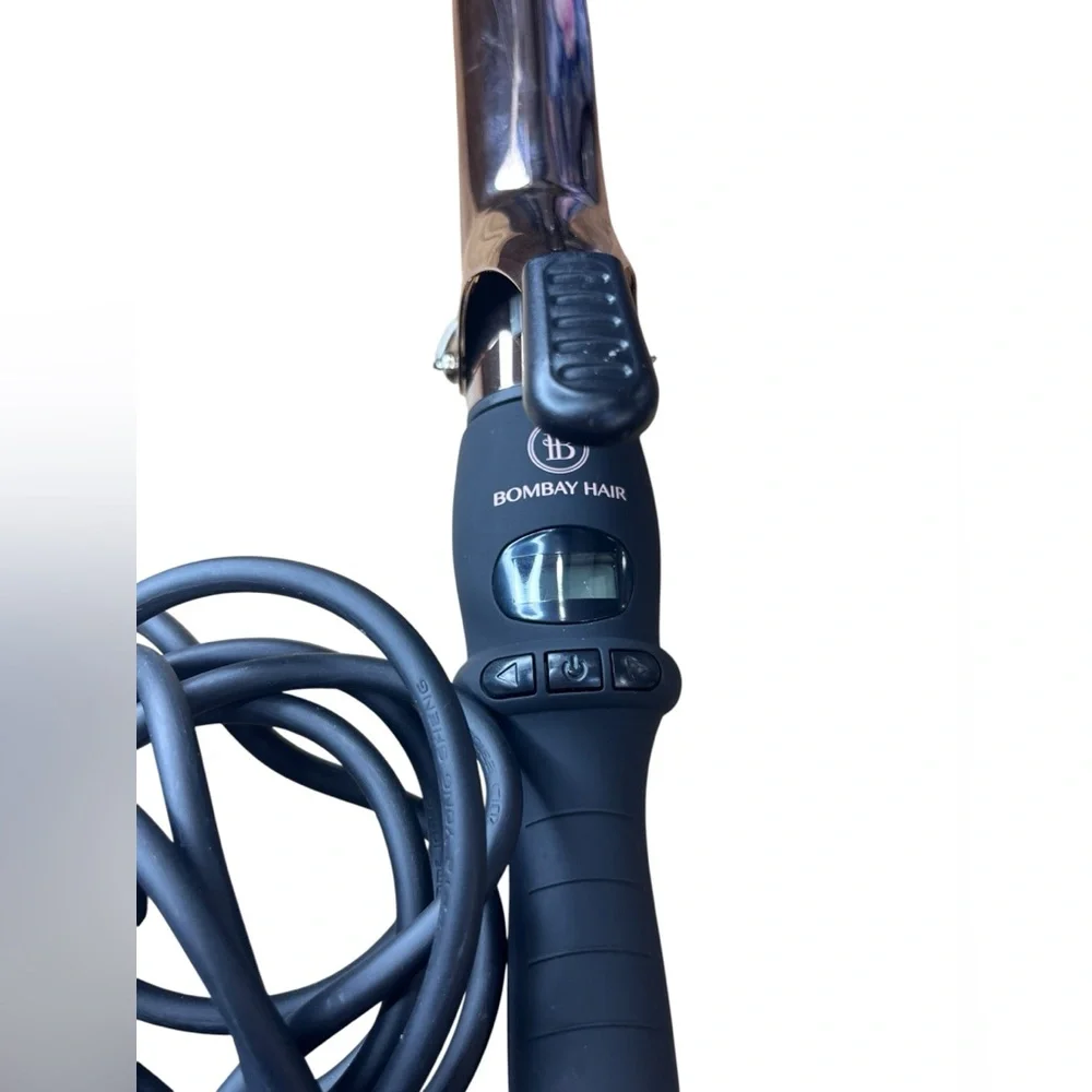 Bombay Hair 1.25” Titanium Curling Iron Rose Gold Dual Voltage 32mm